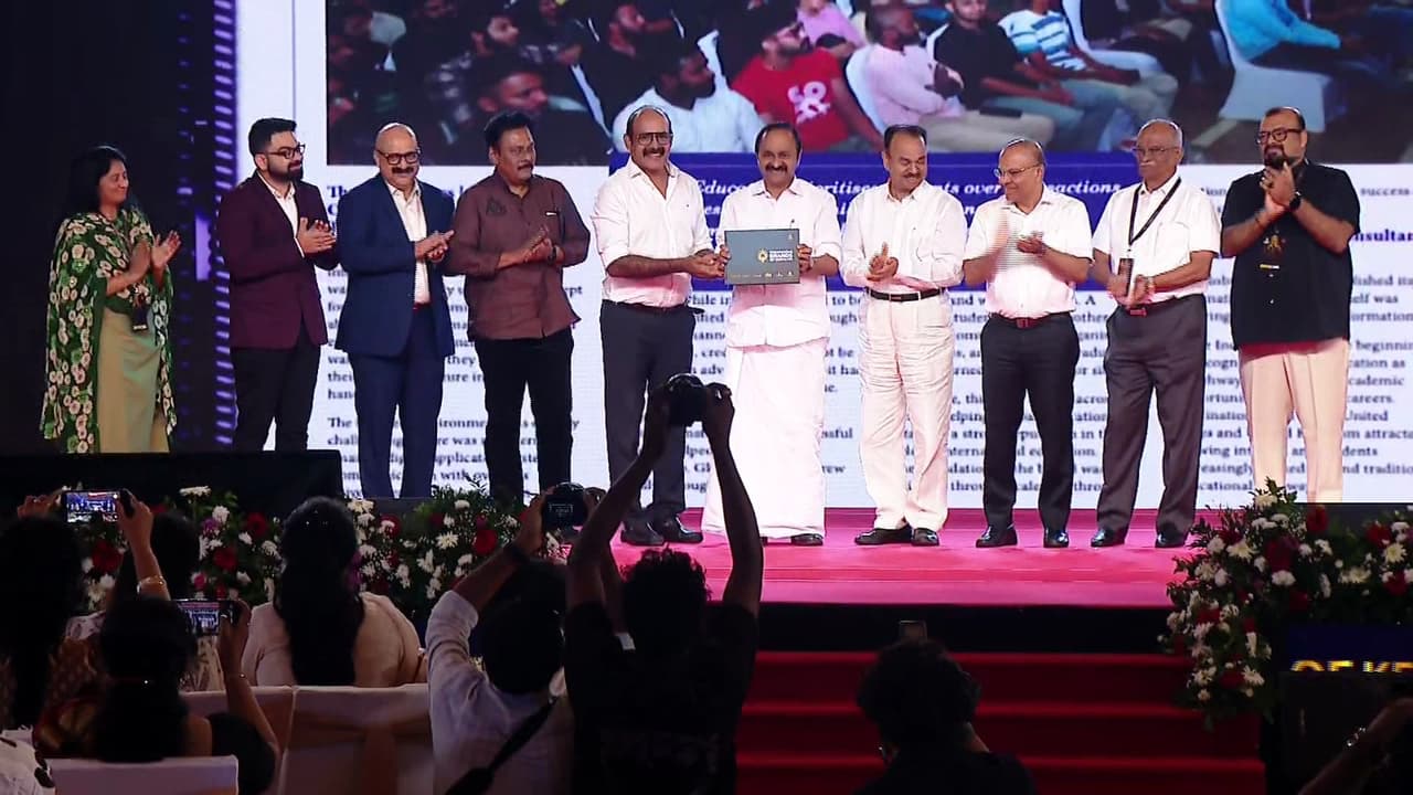 w-1280,h-720,format-jpg,imgid-01m353x0r5pb6yhgeaphkgb4fk,imgname-asianet-news-1790099489541.jpeg