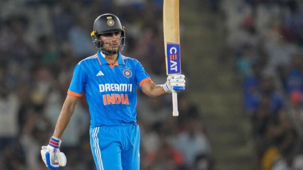 India vs WI; ಇತಿಹಾಸ ಪುಟ ಸೇರಿದ ಕೊಹ್ಲಿ ಜಮಾನಾ: ಶತಕ ಬಾರಿಸಿ ವಿಶ್ವದಾಖಲೆ ಬರೆದ ಶುಭ್‌ಮನ್ ಗಿಲ್‌!
