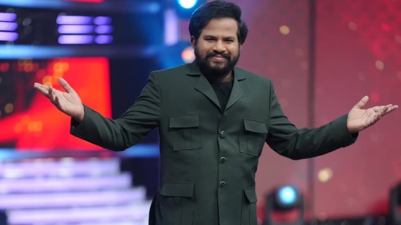 హైపర్ ఆదికి ఛాన్స్ కోసం వరుణ్ తేజ్ సిఫార్సు.. డైరెక్టర్ వెంకీ అట్లూరి షాక్