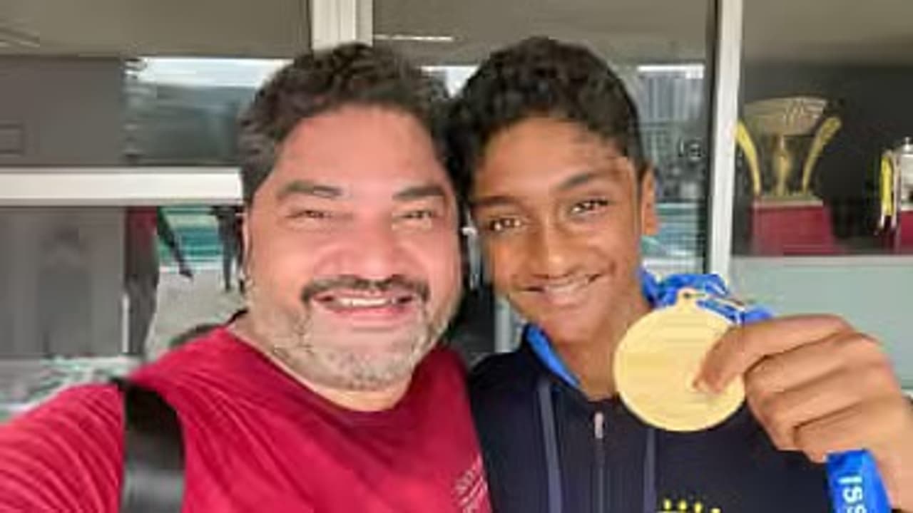 ಮಾಲ್ಗುಡಿ ಡೇಸ್ ಸ್ವಾಮಿಯ ಮಗ ಈಗ ನ್ಯಾಷನಲ್ ಸ್ವಿಮ್ಮಿಂಗ್‌ ಚಾಂಪಿಯನ್: ಪುತ್ರ ವೇದಾಂತ್ ಸಾಧನೆಗೆ ಮಾಸ್ಟರ್ ಮಂಜುನಾಥ್ ಖುಷ್