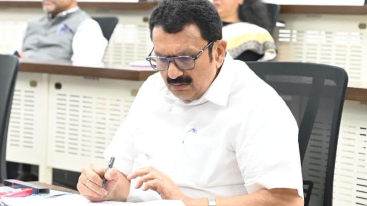 കുട്ടികൾക്ക് ജലസുരക്ഷ വിദ്യാഭ്യാസം ഉറപ്പാക്കണം: മന്ത്രി കെ. മുരളീധരൻ