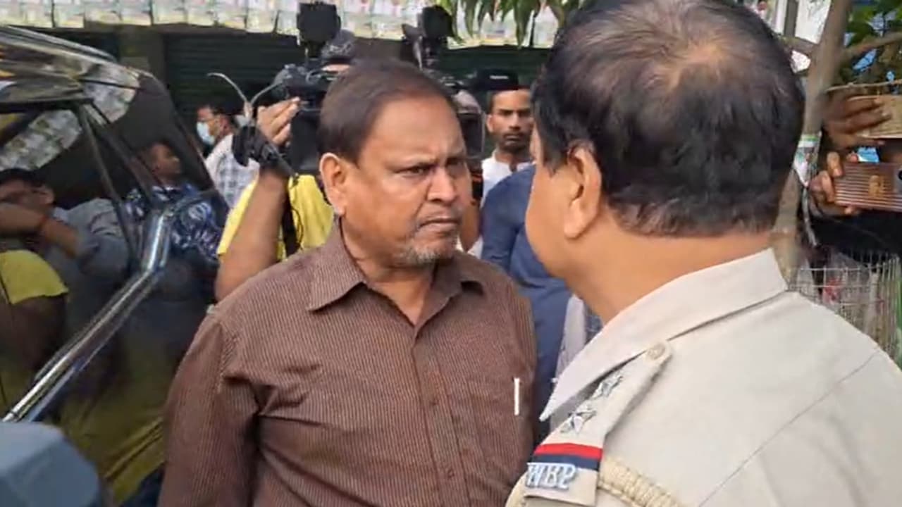 রেজিনগর উপনির্বাচনে অশান্তি, আটক নওদার বিধায়ক হুমায়ুন কবীর