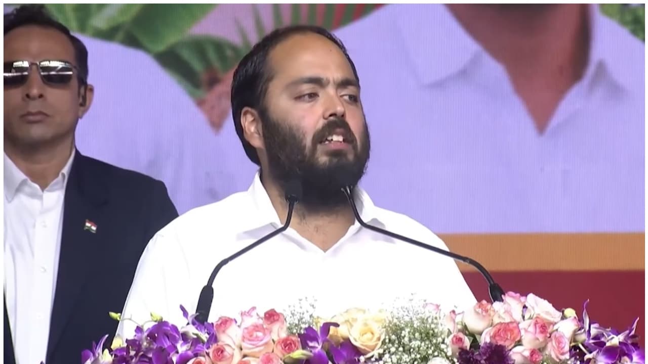 ಪ್ರಾಣಿ ದಯೆಗೆ ಹೊಸ ಭಾಷ್ಯ ಬರೆದ ಅನಂತ್ ಅಂಬಾನಿ; ದೇಶಾದ್ಯಂತ 20 ಲಕ್ಷ ಪ್ರಾಣಿಗಳ ರಕ್ಷಣೆಗೆ ವಂತಾರಾ ಹೊಸ ಪ್ಲಾನ್!