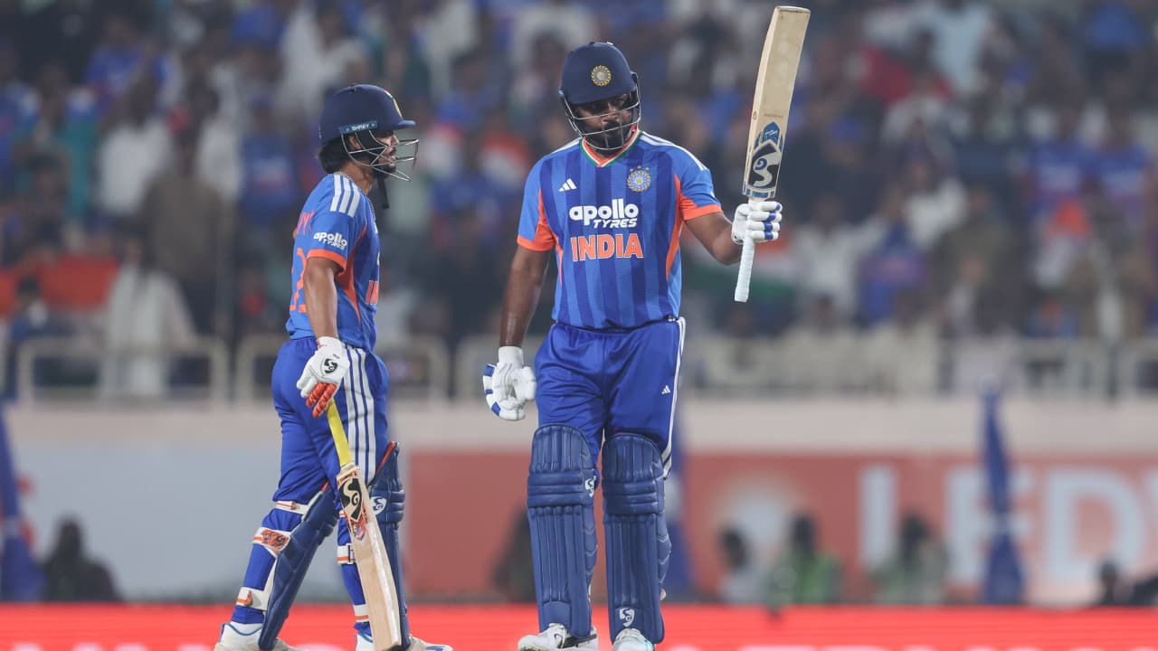 Cricket: ಒಮ್ಮೆ ಅಲ್ಲ 2 ಬಾರಿ; ರಾಂಗ್‌ ಪ್ಲೇಯರ್‌ ಕ್ಯಾಚ್‌ ಡ್ರಾಫ್‌! 243 ಸ್ಟ್ರೈಕ್‌ ರೇಟ್‌ ಸ್ಯಾಮ್‌ಸನ್‌ ಅಬ್ಬರದ ಬ್ಯಾಟಿಂಗ್‌