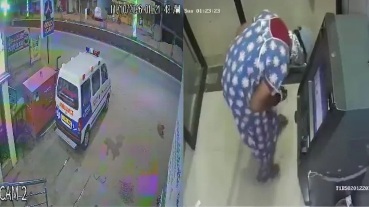 নাইটি পরে অ্যাম্বুল্যান্সে এসে SBI এটিএম লুট, তেলঙ্গনায় চাঞ্চল্য