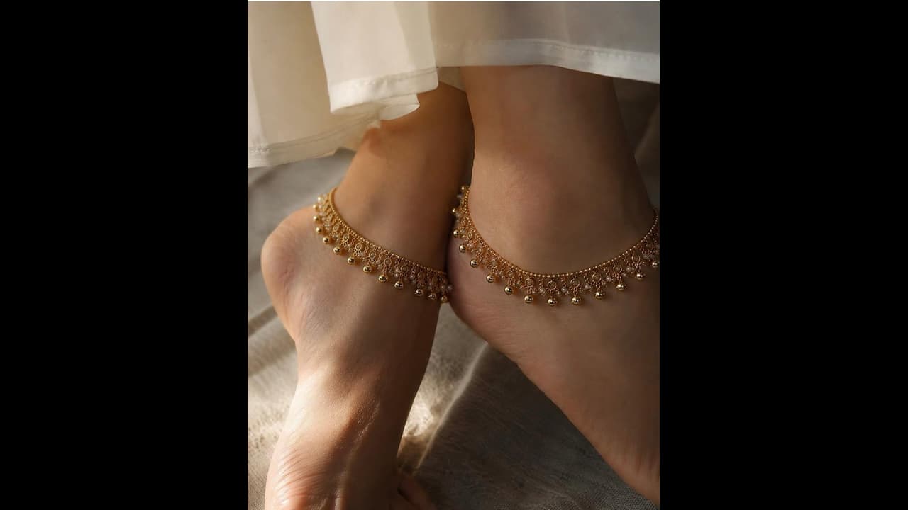 Anklet Designs: ಭಾರವೂ ಇಲ್ಲ, ಓಲ್ಡ್ ಫ್ಯಾಷನ್ ಕೂಡ ಅಲ್ಲ.. ಇವೇ ಇಂದಿನ ಟ್ರೆಂಡಿ ಕಾಲ್ಗೆಜ್ಜೆಗಳು!