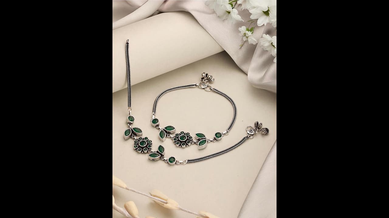Oxidized Silver Anklets: ನಿಮ್ಮ ಪಾದಗಳ ಅಂದ ಹೆಚ್ಚಿಸುವ ಆಕ್ಸಿಡೈಸ್ಡ್ ಸಿಲ್ವರ್ ಕಾಲ್ಗೆಜ್ಜೆಗಳು!
