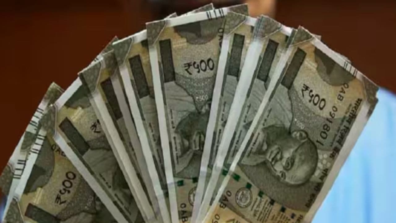 ಇಂದಿನ ₹50 ಲಕ್ಷವೇ ಮೇಲೊ, 10 ವರ್ಷದ ನಂತರದ ₹1 ಕೋಟಿ ಮೇಲೊ? ನಿಮಗೆ ಗೊತ್ತಿಲ್ಲದೆ ನಿಮ್ಮ ಹಣ ಕರಗಿಸಲಿದೆ ಹಣದುಬ್ಬರ!