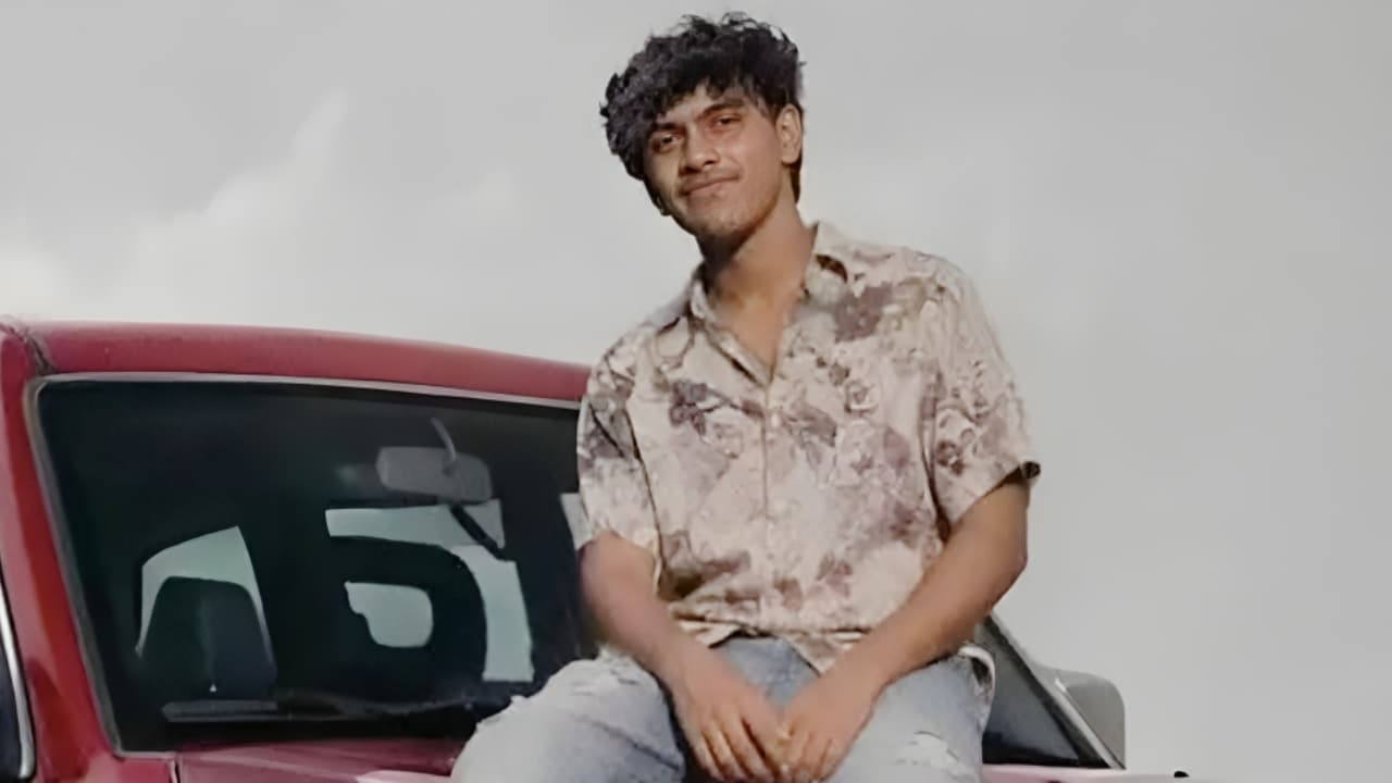 കോഴിക്കോട്ട് ടർഫിൽ ഫുട്ബോൾ കളിക്കുന്നതിനിടെ പ്ലസ്ടു വിദ്യാർഥി കുഴഞ്ഞുവീണ് മരിച്ചു