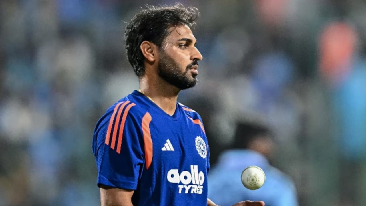 ಭುವಿ ಬಗ್ಗೆ ಬಿಗ್‌ ಅಪ್‌ಡೇಟ್ಸ್‌ ಕೊಟ್ಟ ಬಿಸಿಸಿಐ, ನಾಳೆಯ ಪಂದ್ಯಕ್ಕೂ ಮೊದಲೇ ಫ್ಯಾನ್ಸ್‌ ಫುಲ್‌ ಖುಷ್