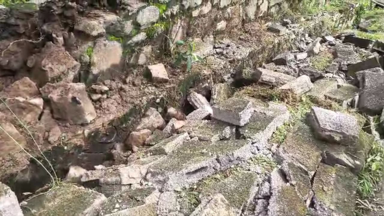 തിരുവനന്തപുരത്ത് മതിൽ ഇടിഞ്ഞുവീണ് അപകടം: നാല് തൊഴിലുറപ്പ് തൊഴിലാളിക ...