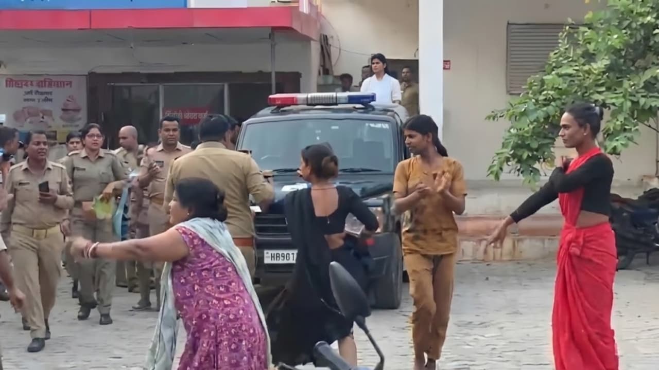 Traffic Halted, Slogans Raised: Why Did Transgender Groups Protest In ...