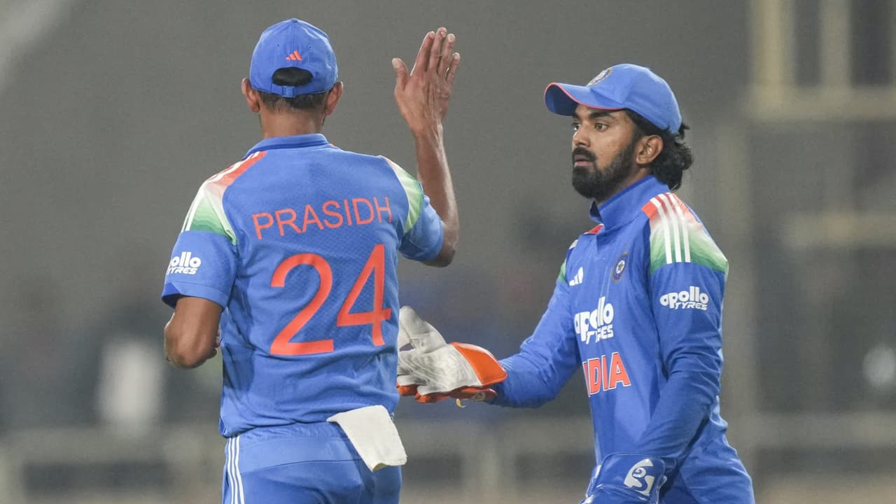 ನ್ಯೂಜಿಲೆಂಡ್ ODI ಸರಣಿಗೂ ಮುನ್ನ ಸಂಕಷ್ಟದಲ್ಲಿ ಭಾರತ ತಂಡ; ಕನ್ನಡಿಗ ಔಟ್, ಬದಲಿ ಆಟಗಾರ ಯಾರು?