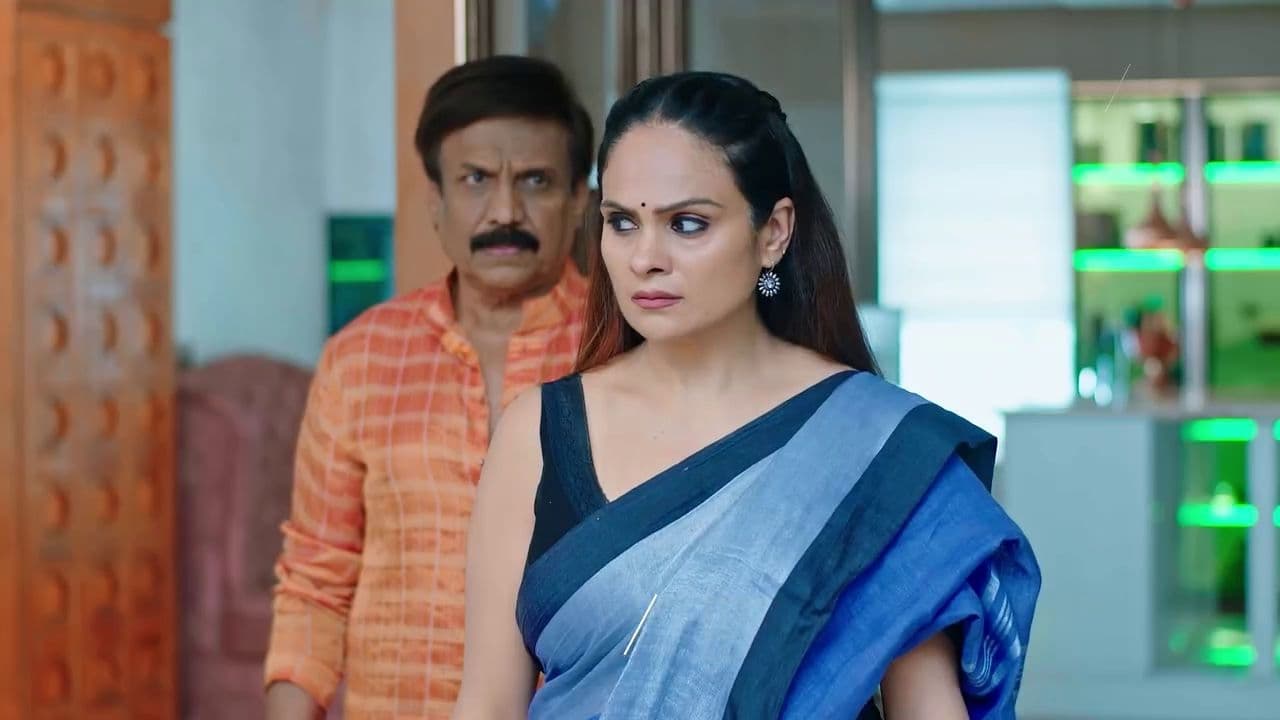 Karna ಸೀರಿಯಲ್: ಟ್ರೋಫಿ ಹಿಂದಿರುವ ನಿಗೂಢ ರಹಸ್ಯವೇನು? ತಾರಾ ಕಪಾಳಕ್ಕೆ ರಮೇಶ್ ಏಟು