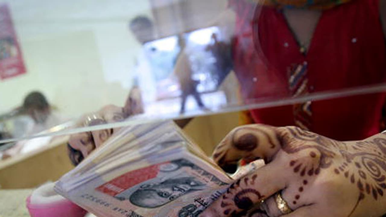 ₹1000 currency note returns with new design, colour | Asianet Newsable