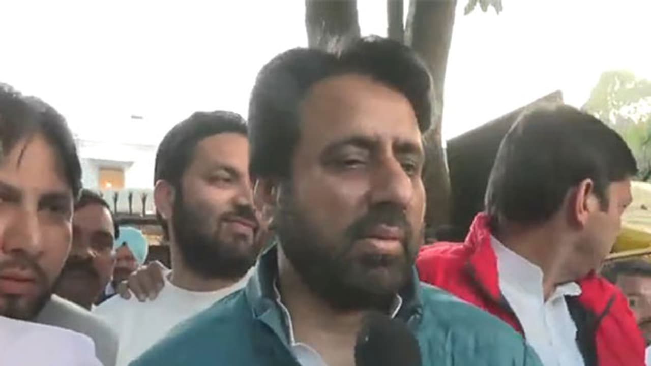 AAP leader Amanatullah Khan slams Congress, says 'it used all its ...