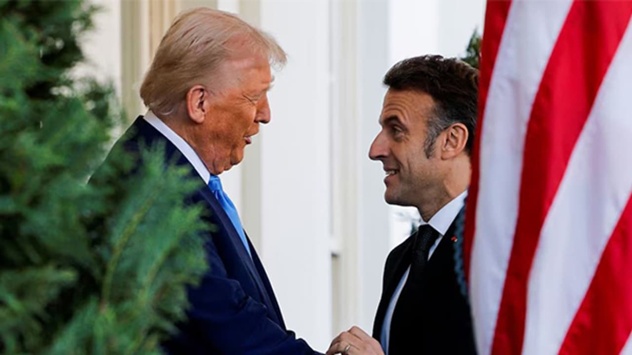 ‘Donald, I Beg You’: Trump Mocks Macron, Says Tariff Threat Forced France to Raise Drug Prices