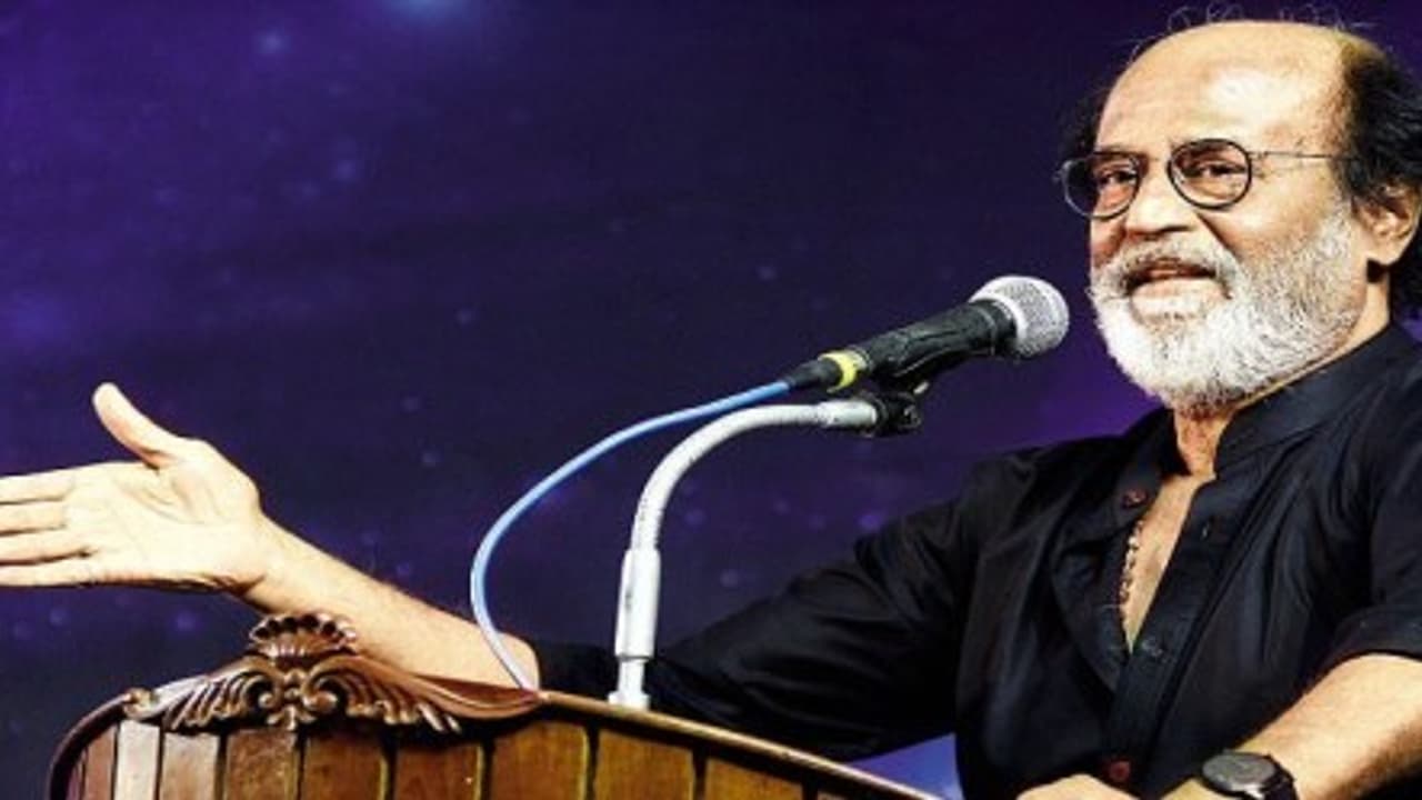 ரஜினி அரசியலுக்கு வருவது ஏன் தெரியுமா? - ஷாக்கடிக்கும் பகீர் காரணங்கள் ...