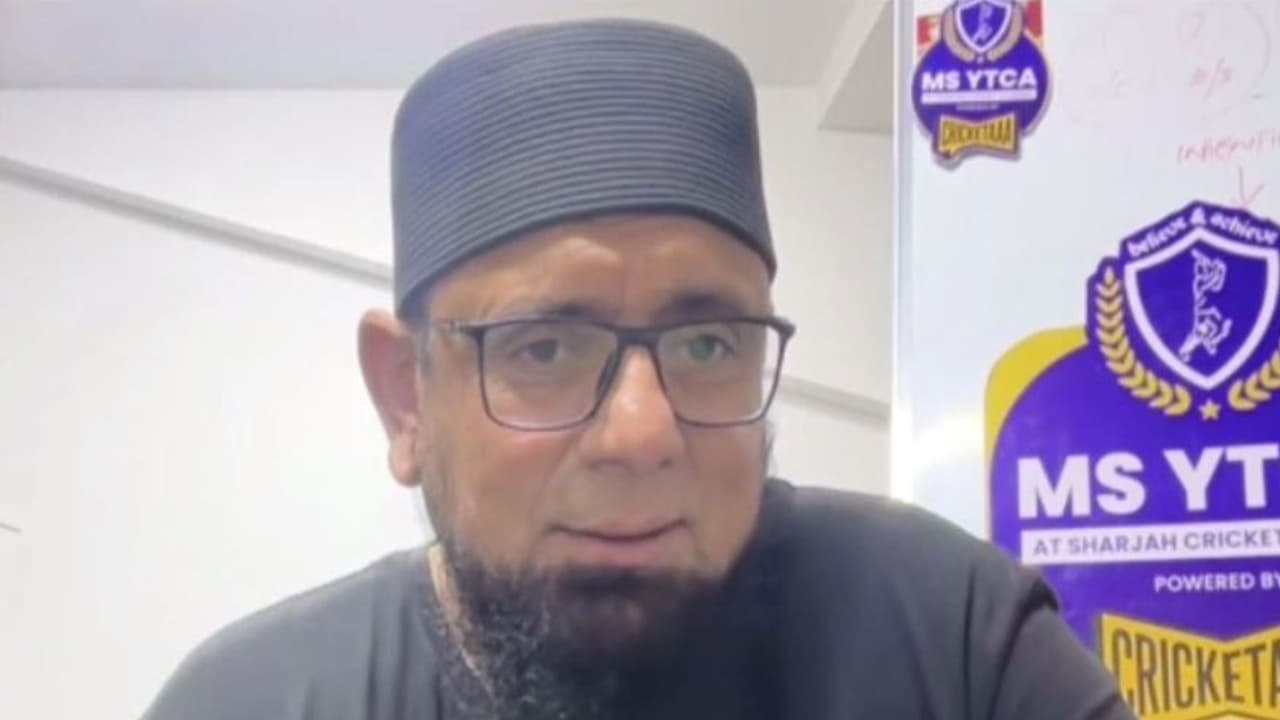 Saqlain Mushtaq slams politics, says it's harming India-Pak cricket