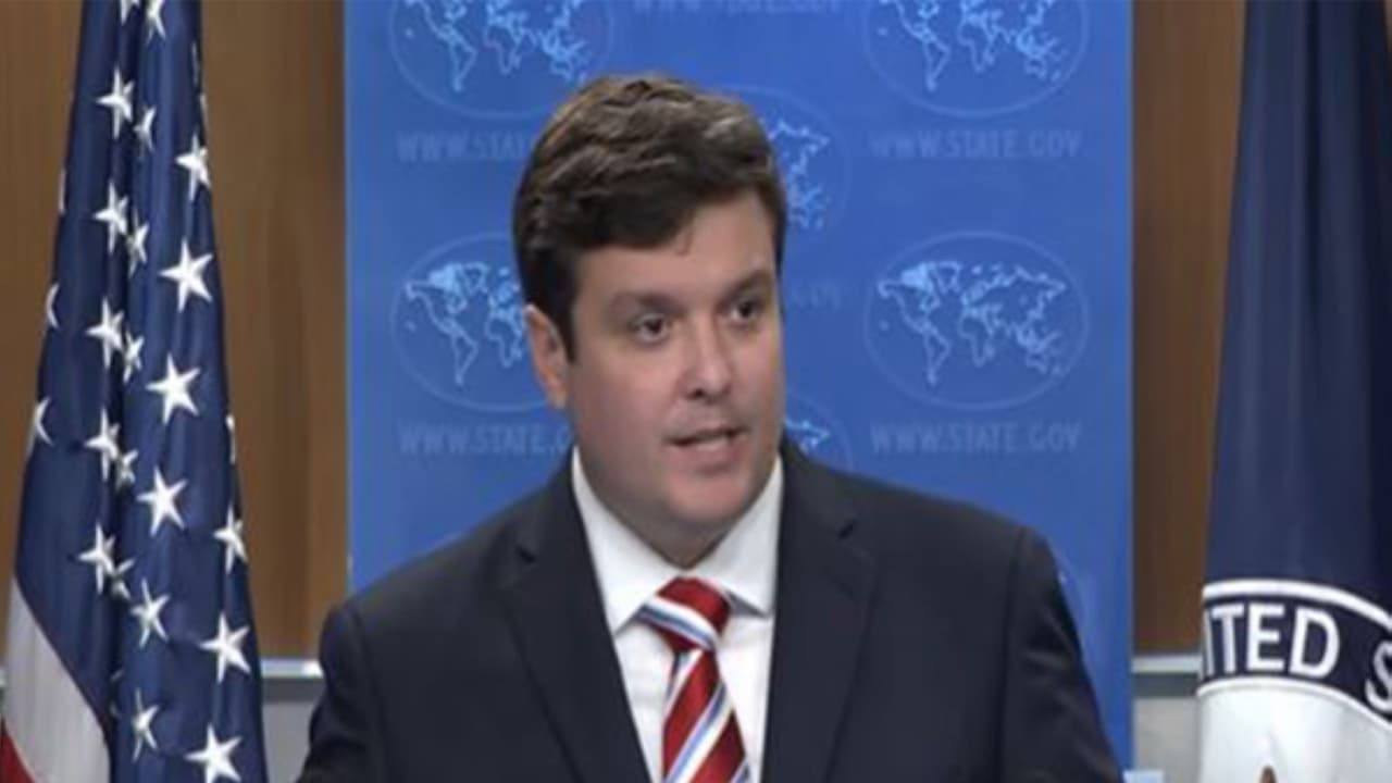 US Hits Iran With New Sanctions on Petroleum, Petrochemical Products