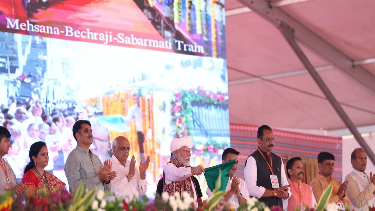 PM Modi Launches Development Projects Worth ₹14,000 Crore in Gujarat
