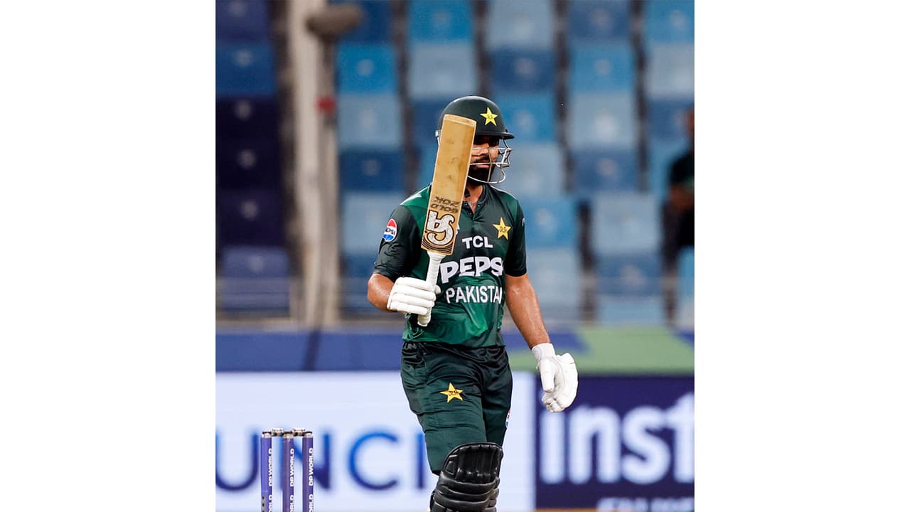 Pakistan reshuffles squad, Fakhar Zaman returns for T20I tri-series