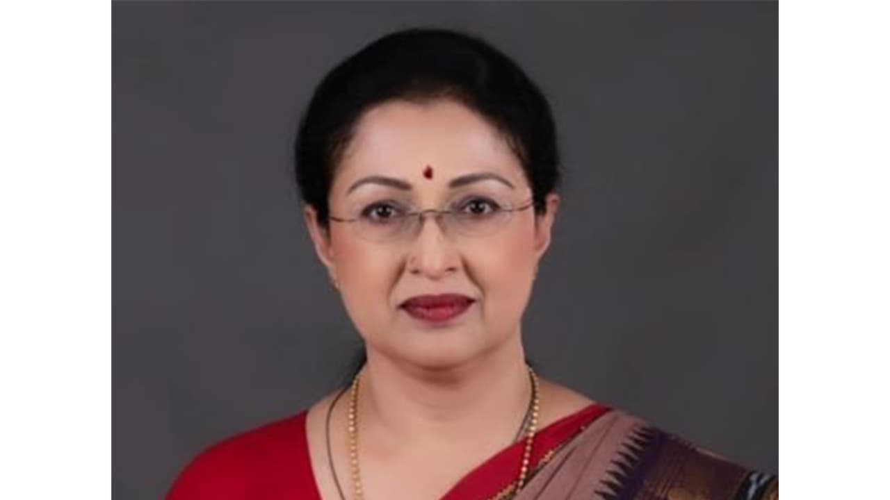 Gautami Tadimalla quits AIADMK, cites 'current political climate'