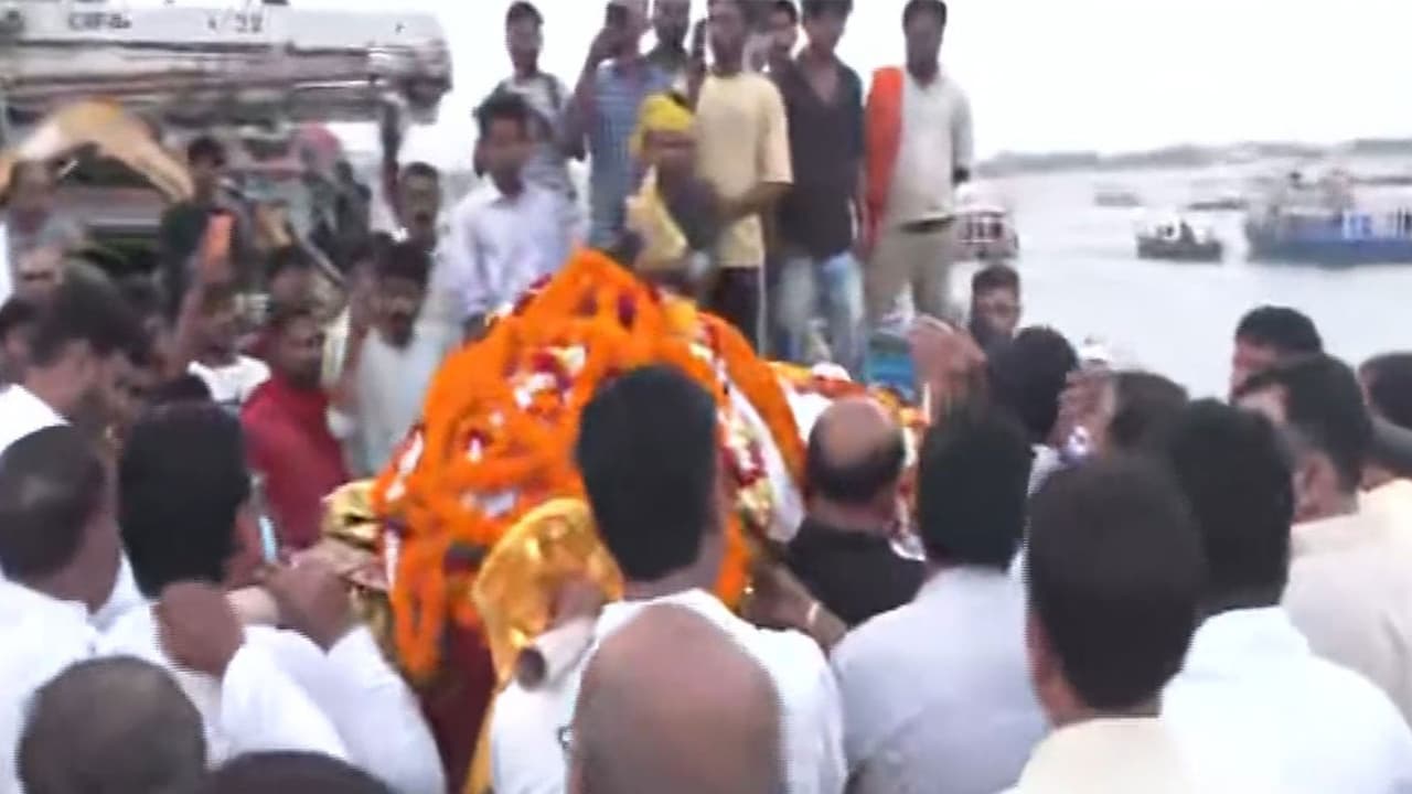 Shooting legend Jaspal Rana's last rites held in Varanasi on Saturday
