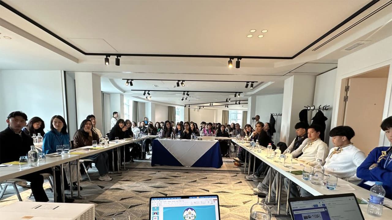 Tibetan Youth Workshop in Belgium Focuses on Middle Way Policy