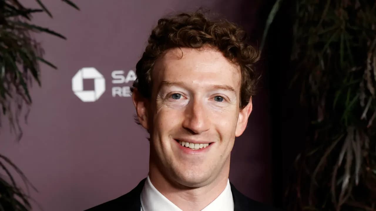 Meta Lost Its Mojo This Year — Can Zuckerberg Restore Investor Trust In 2026?