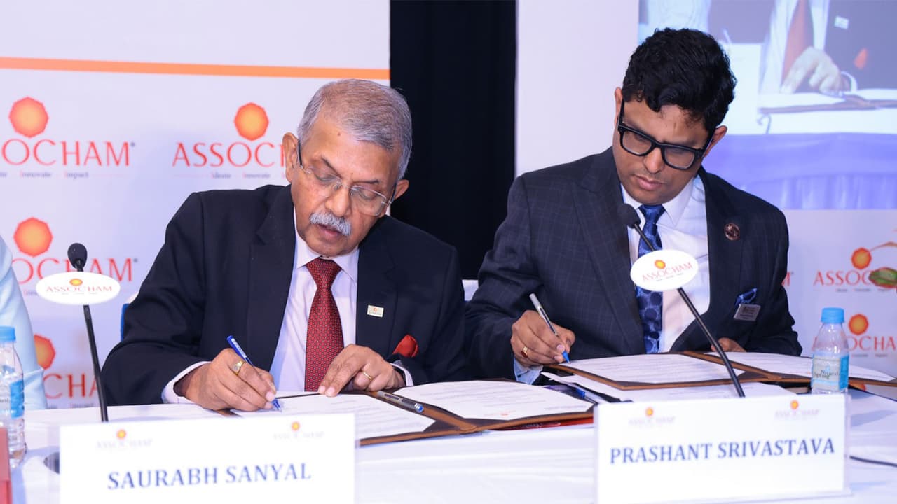 ASSOCHAM, ICCC sign MoU to boost India-Canada business engagement