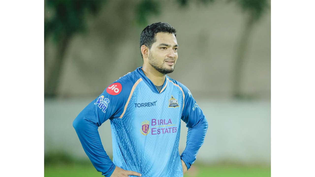 Anuj Rawat calls sharing dressing room with Virat Kohli 'dream come ...