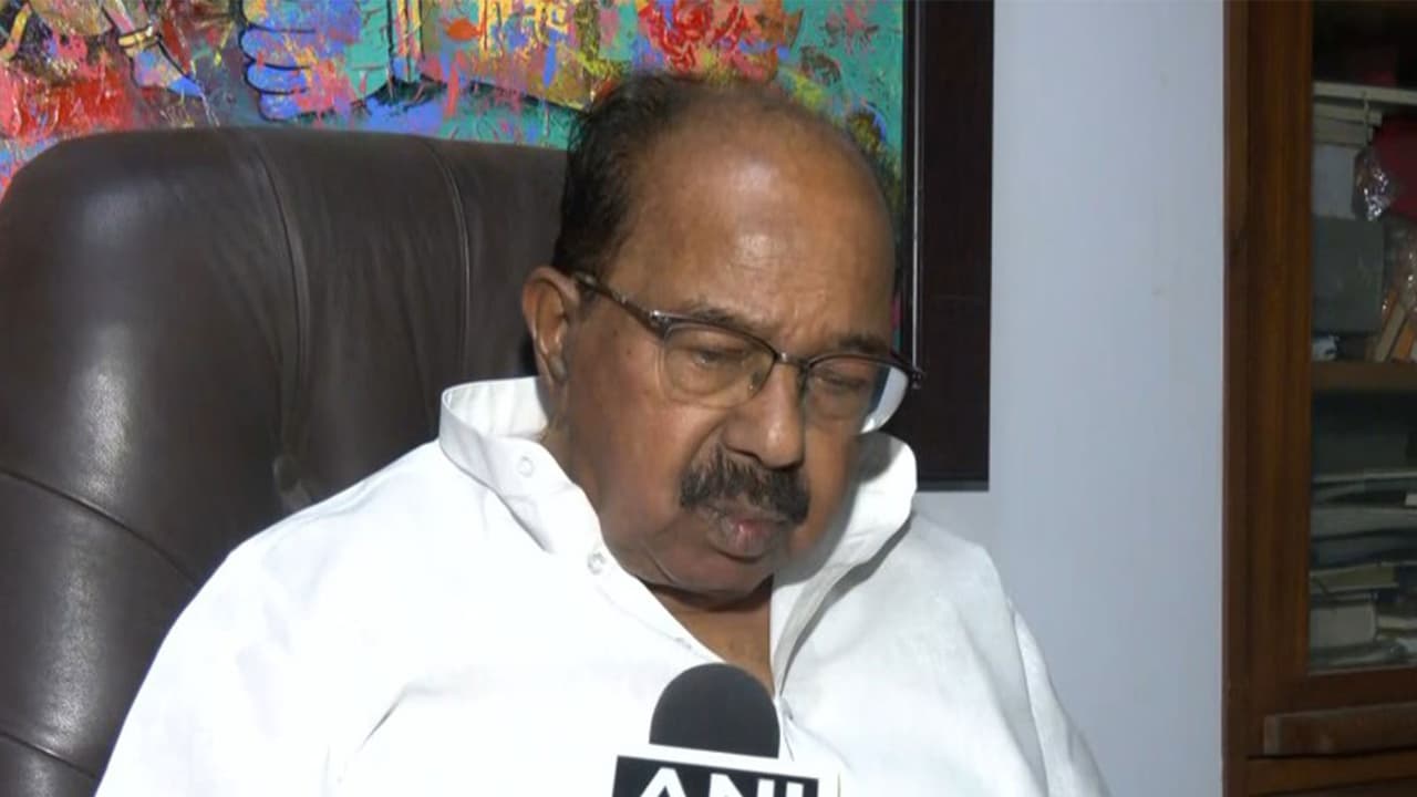 Karnataka withdraws 2022 uniform order, allows hijab and sacred threads | Quick Digest