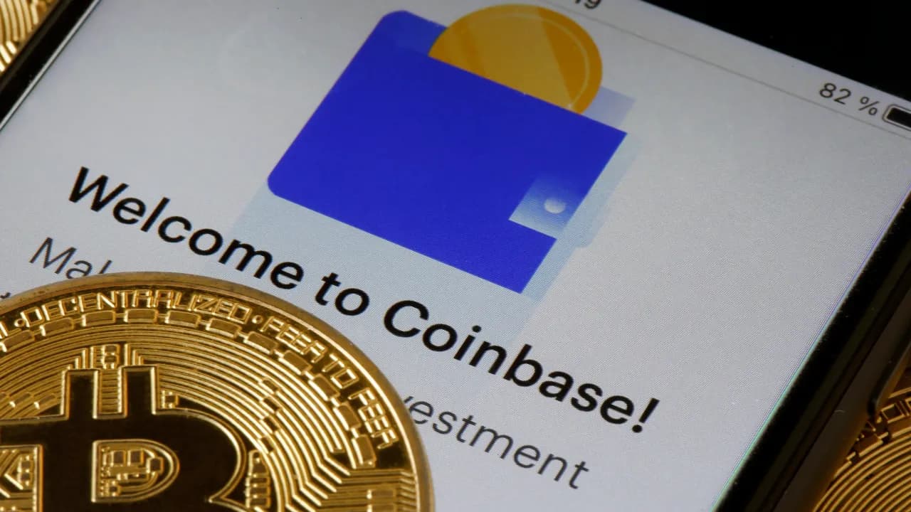 Coinbase Bitcoin Premium Stays Underwaters While Demand Turns Negative