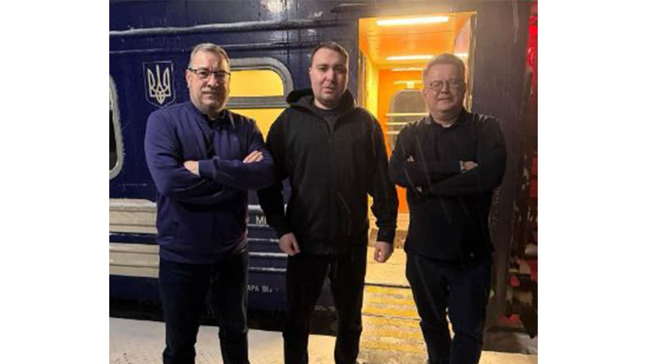 Ukraine Delegation Heads to Geneva for Next Round of Peace Talks