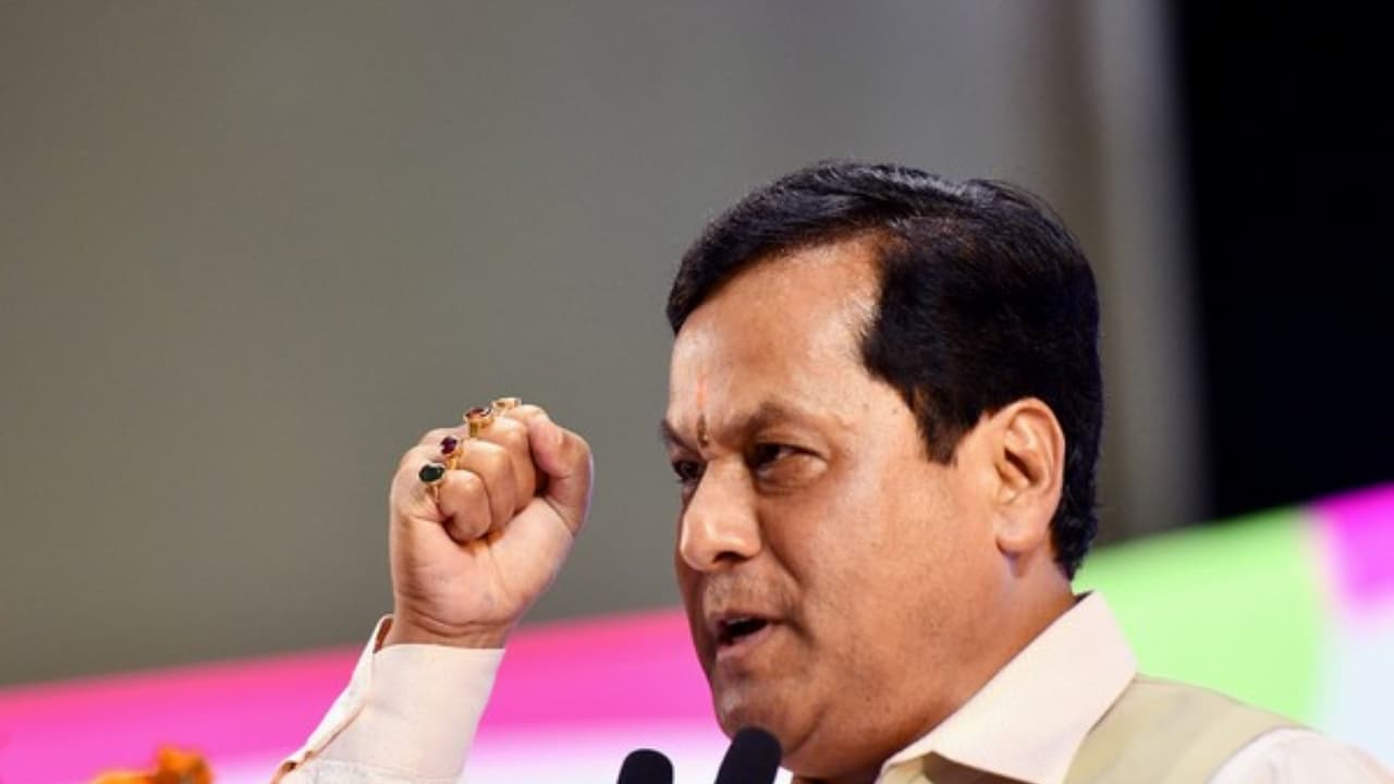 Sonowal slams Congress, credits Modi for India's assertive trade power