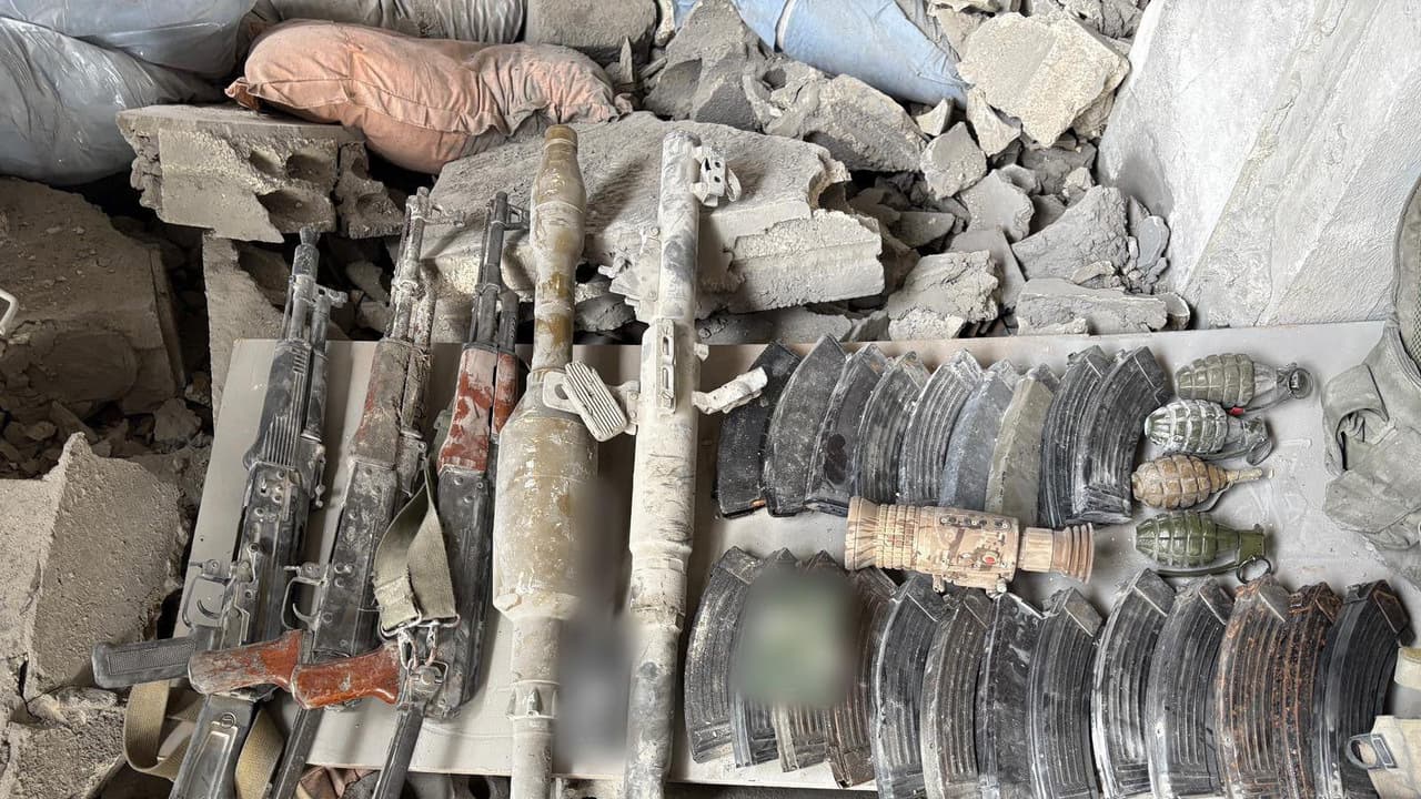 Israel says 70 Hezbollah sites dismantled in a minute amid clashes