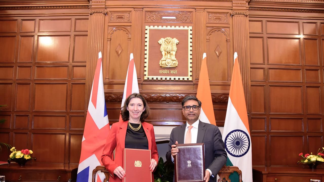 India, UK sign social security pact to avoid double contributions