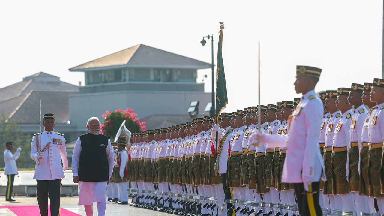 PM Modi hails deepening India-Malaysia ties during ceremonial welcome