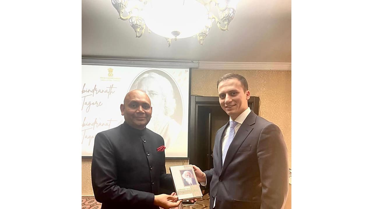 Indian Embassy in Baku celebrates Rabindranath Tagore's anniversary