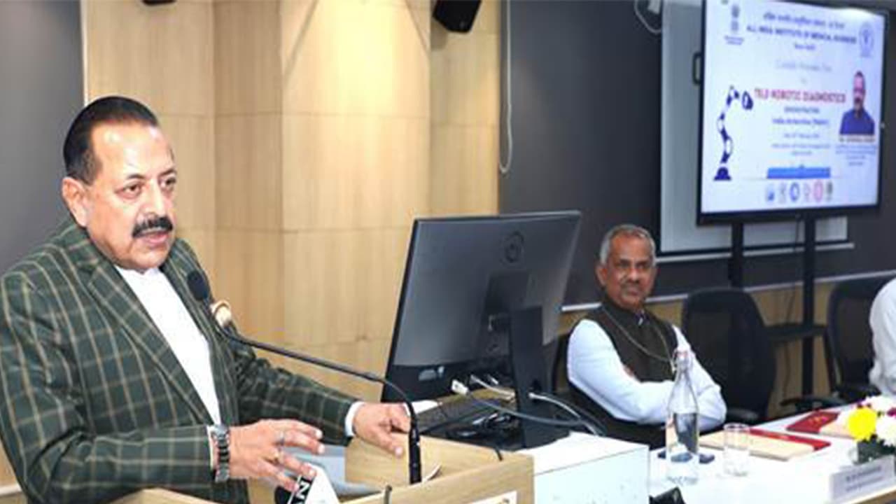 India's Tele-Robotic Ultrasound System Links Delhi to Antarctica