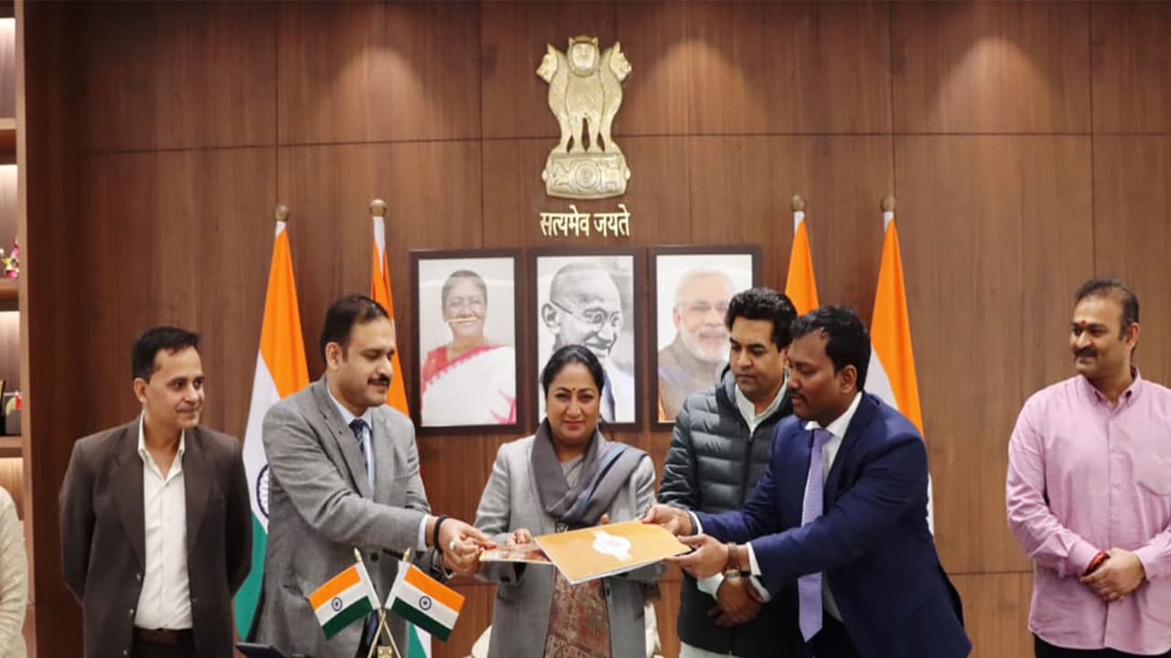 Delhi partners with Bharat Taxi, becoming first state with coop mobility