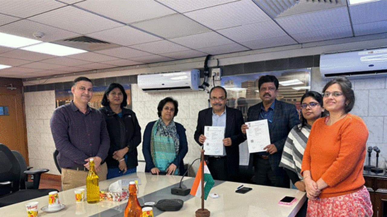 VMMC, CARI sign MoU to advance Ayurveda research for menopause care