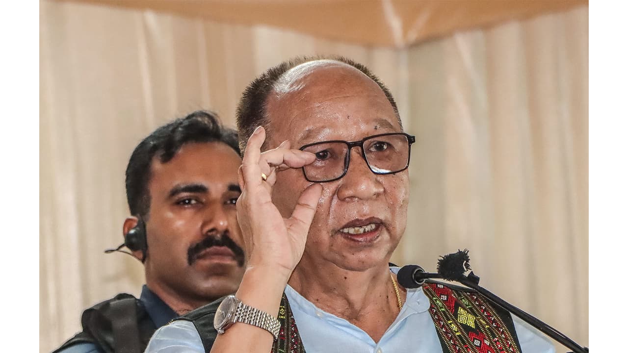 Manipur CM extends wishes to 39-member state contingent for Asian Games