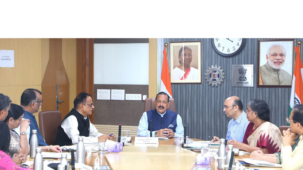 Jitendra Singh urges scientific coordination for national priorities