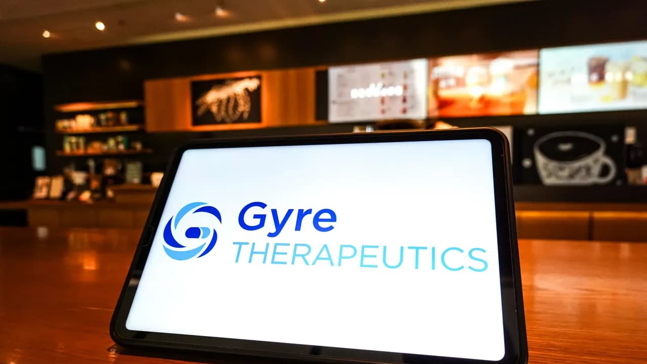 Pulmatrix Shares Dive As Privately-Held Pharma Company Chooses To Merge With Gyre Therapeutics Instead