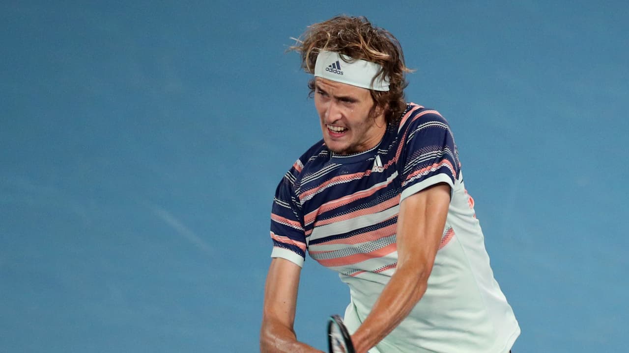 Zverev inicia con triunfo su campaña en las ATP Finals al vencer a Shelton 6-3, 7-6