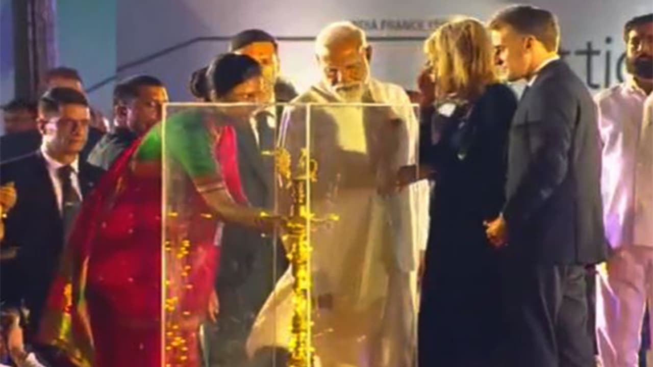PM Modi, Macron launch India-France Year of Innovation at Gateway of India