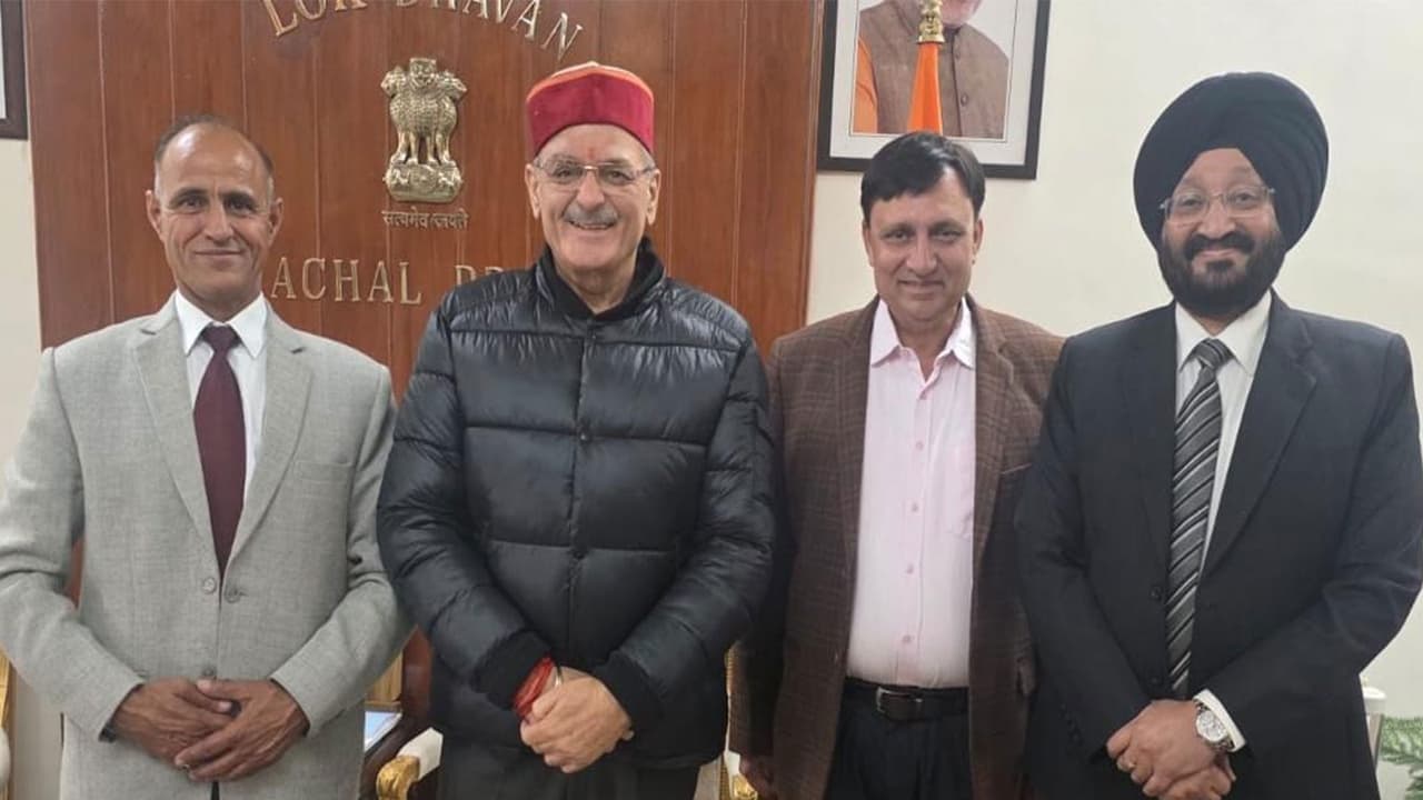 Academicians meet Governor Gupta to discuss higher education in Shimla