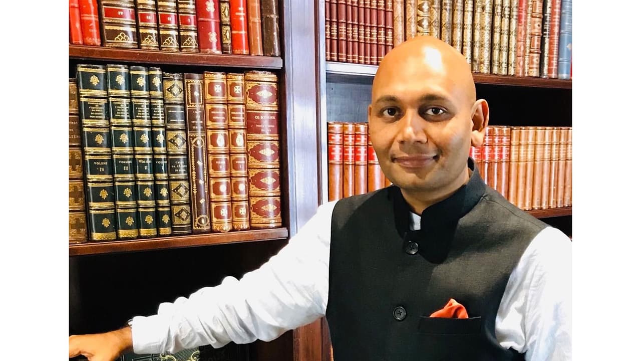 Banaras Lit Fest: Abhay K. wins poetry award for Hanuman Chalisa